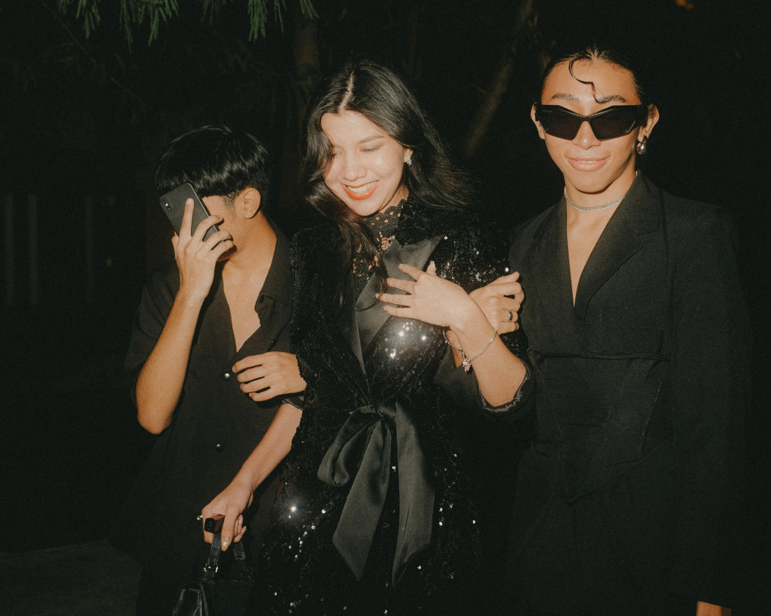 GØLDLIGHT By Golden Aura Group