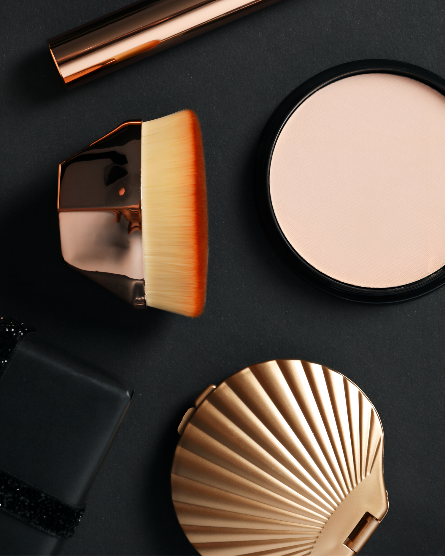 GØLDLIGHT By Golden Aura Group