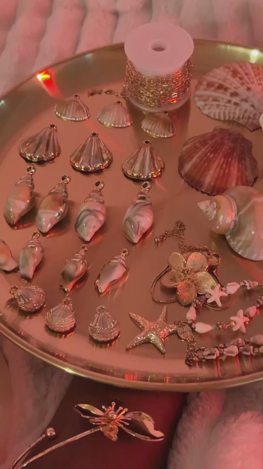 Load video: <b>Siren Søcial</b><br><span style="font-weight: normal; font-size: 12px;"> Shell Jewellery Atelier </span>